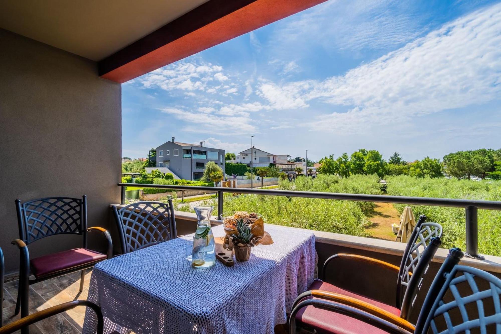 Apartments Oliveto - Calming Sea View Medulin Exterior photo